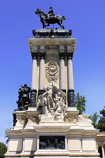 MADRID / Parque del Retiro, Monumento al Rey Alfonso XII de España (22/06/2013)