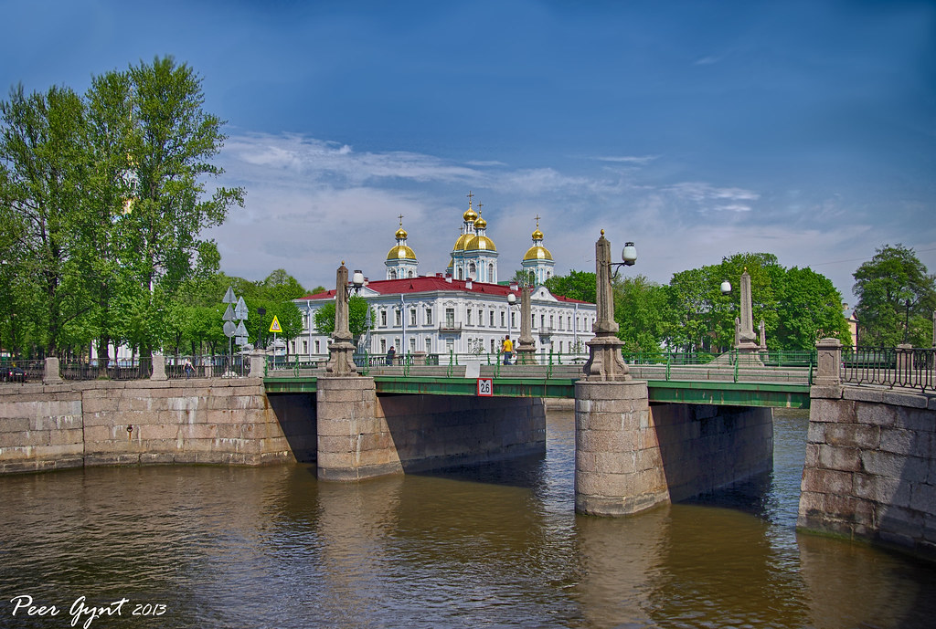 : Pikalov Bridge. Saint-Petersburg.  . -.