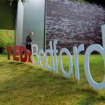 TEDx-02 <a style="margin-left:10px; font-size:0.8em;" href="http://www.flickr.com/photos/98708669@N06/9254959997/" target="_blank">@flickr</a>