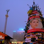 Ukrainian opposition leader Yulia Timoshenko freed and on independence square saturday 22 February