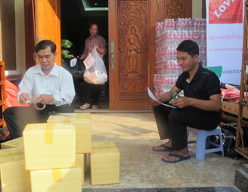 Int'l Condom Day 2014: Cambodia