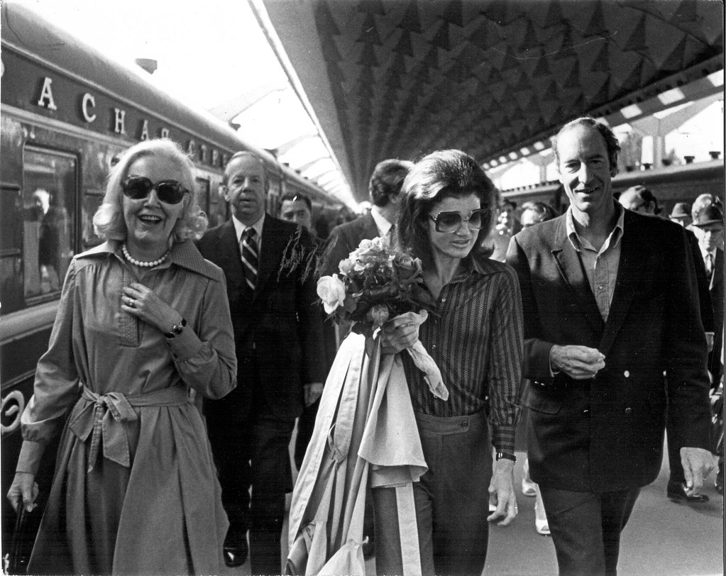: Moscow Train Station in Leningrad 1976