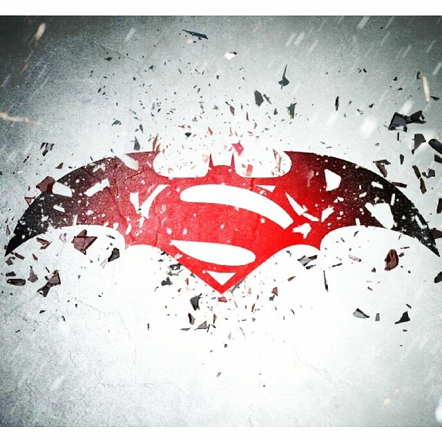 Batman vs Superman logo : #batman #superman #hero #reason #mobile #phone #Qatar #Doha #aulty #addme #india #kerala #followme #follow #jenipower #gulf #dubai #arabia #fun #uae #usa #funny #entertainment #share #english #action #movie #logo