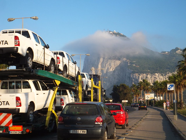 white truck spain pickup espana un aid toyota gibraltar hilux cartransporter