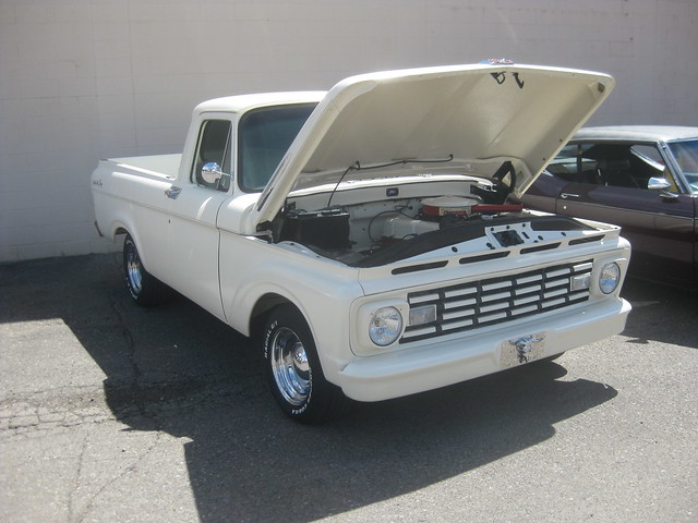 classic ford truck pickup f100 1961