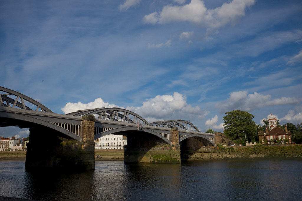 : Barnes Railway Bridge 2