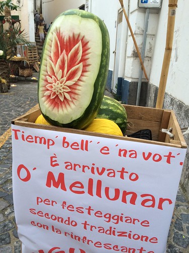 Melon carving; Neapolitan dialect ©  marktristan