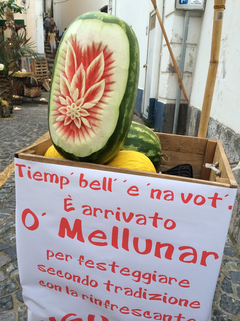 фото: Melon carving; Neapolitan dialect