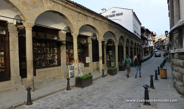 Otra de las calles de la zona historica de Veliko Tarnovo