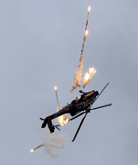 Dutch air force showing their apache • <a style="font-size:0.8em;" href="http://www.flickr.com/photos/125767964@N08/15206633359/" target="_blank">View on Flickr</a>