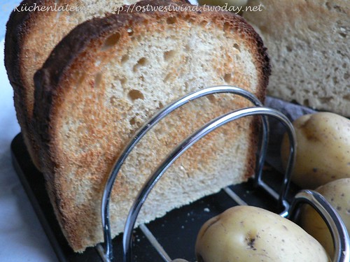 Tender Potato Bread 029