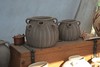 Keramiken von Keramik-Meister Helmut Studer auf dem 1. Frühjahrsmarkt - Wikinger Museum Haithabu WHH 24-04-2011