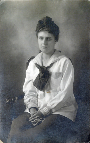 woman, sailor shirt 1907 1920