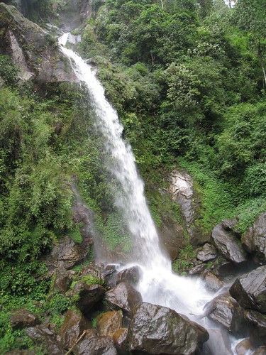 Seven Sisters waterfall
