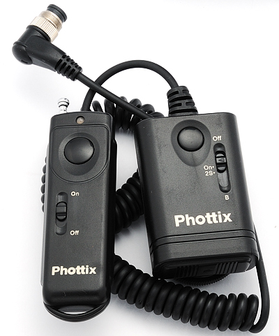 Phottix Cleon hybrid wired / wireless remote control set