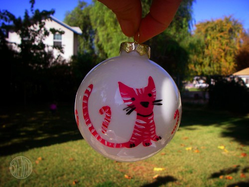 pink candy-cane kitty, the other side