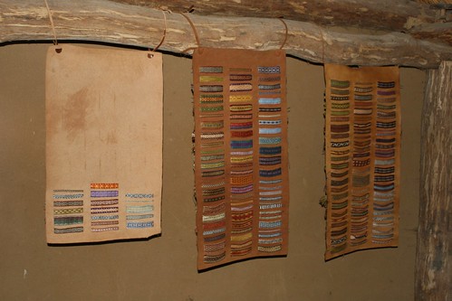Kunstvolle Borten für die Wikingertracht mit Saskia Sobbe - Museumsfreifläche Wikinger Museum Haithabu 30-08-2008