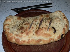 Filled Pizza Breads 003