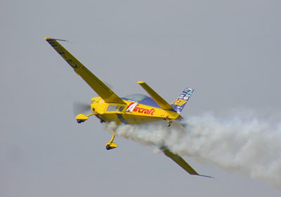 Extra Aerobatics - Shoreham 2006