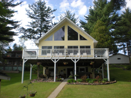 Cottage at Pearl Lake