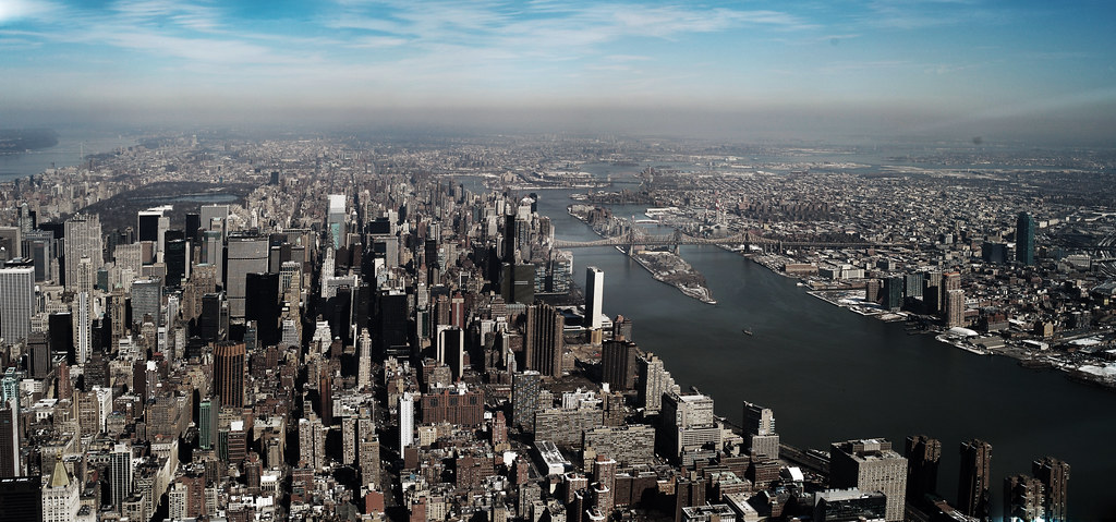 Mid Manhattan aerial