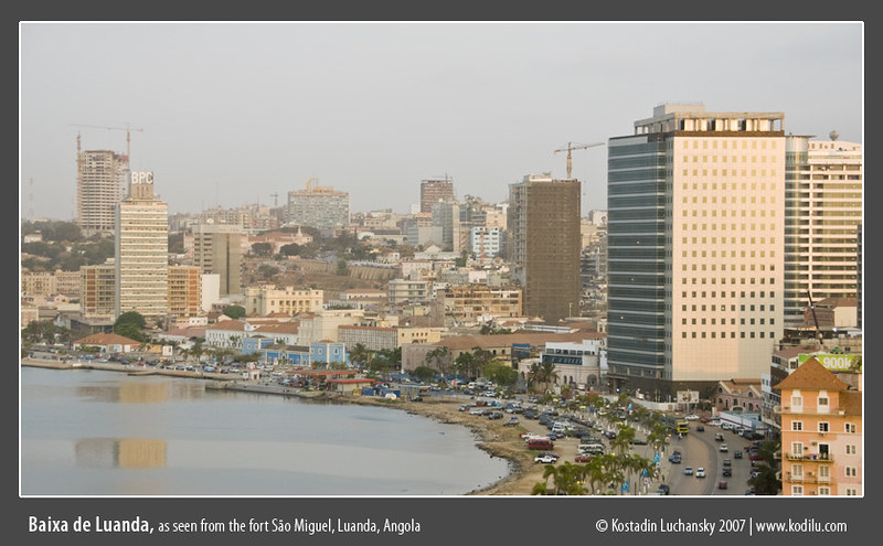 Luanda<br/>© <a href="https://flickr.com/people/79393434@N00" target="_blank" rel="nofollow">79393434@N00</a> (<a href="https://flickr.com/photo.gne?id=1894884288" target="_blank" rel="nofollow">Flickr</a>)
