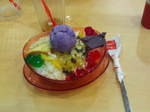 Halo-halo for dessert by ewen and donabel, on Flickr
