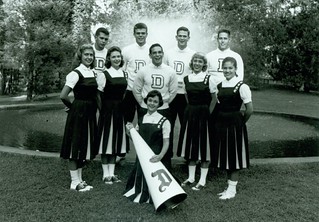 Cheerleaders, 1958