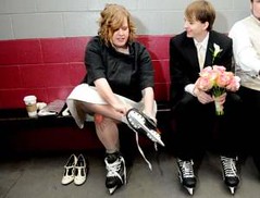 Sarah & Aaron's Hockey-Themed Wedding ON ICE!