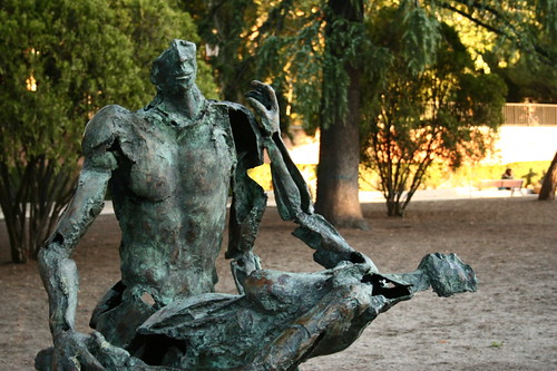 Madrid - Estatua de pareja