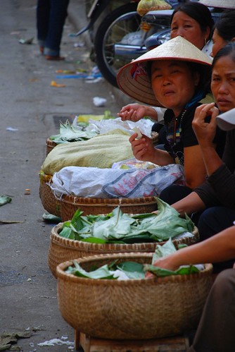 Stickyrice: An Invitation to Eat in Hanoi