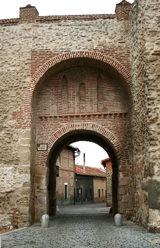 Olmedo - Arco de San Miguel