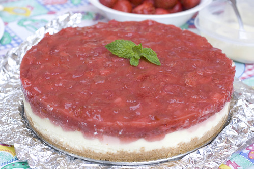 strawberry rhubarb cheesecake 2