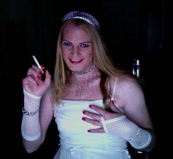 22. Smoking princess