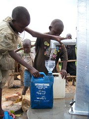Children collecting water