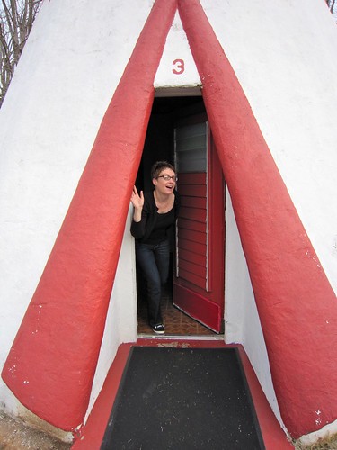 Mod Betty Welcomes You To Our Wigwam Cave City KY