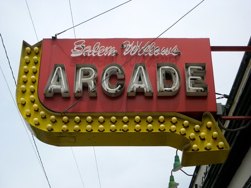 Salem Willows Arcade Sign