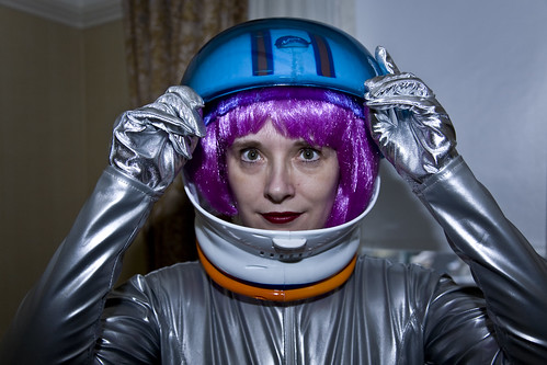 space alien vinyl ufo gloves linda wig scifi homage spacesuit catsuit pvc spacegirl httptrav28iblogspotcom