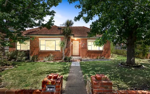 24 Valley St, Oakleigh South VIC 3167