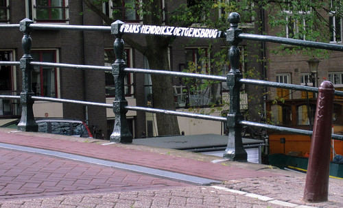 Amsterdam 603 • <a style="font-size:0.8em;" href="http://www.flickr.com/photos/30735181@N00/4212323946/" target="_blank">View on Flickr</a>
