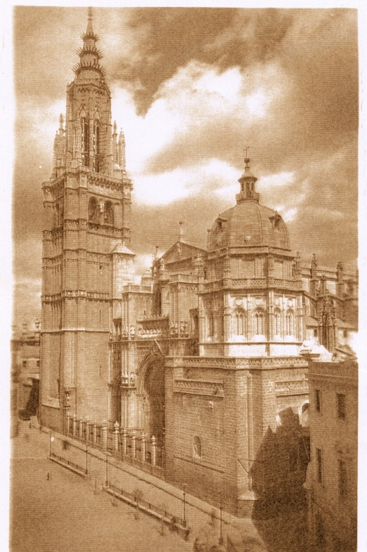Catedral de Toledo a inicios del siglo XX.