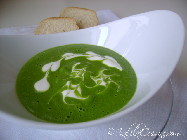 Creamy spinach soup 