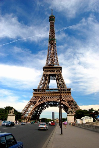 特色- 巴黎鐵塔