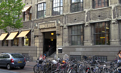 Amsterdam 321 BUNGEHUIS • <a style="font-size:0.8em;" href="https://www.flickr.com/photos/30735181@N00/4091670484/" target="_blank">View on Flickr</a>