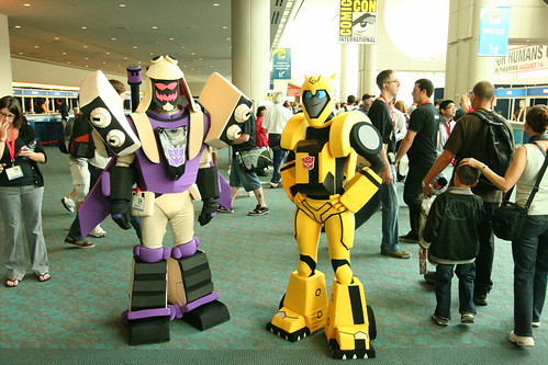 Blitzwing Bumblebee - Transformers Animated - a photo on Flickriver