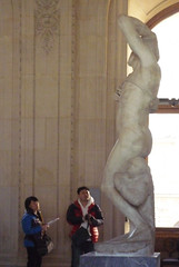 Michelangelo, Dying Slave with viewers
