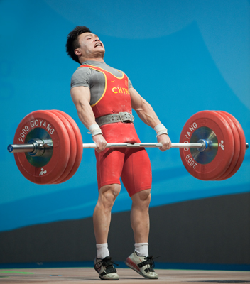 Ding Jianjun at the 2009 World Weightlifting Championships
