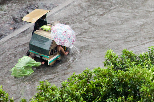 Manila flooding Sept 26, 2009 (by javajive)