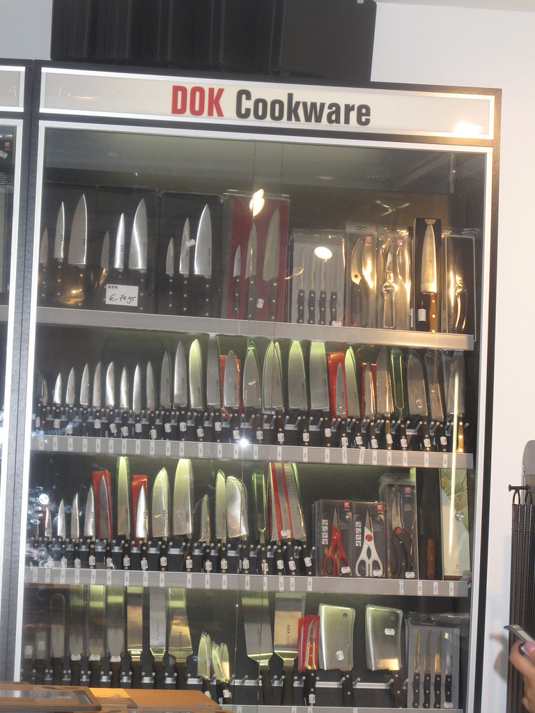 Knives at DOK