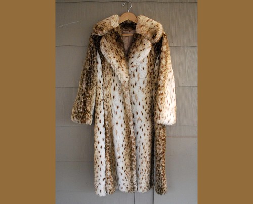 Help with a Faux Fur coat | Vintage Fashion Guild Forums
